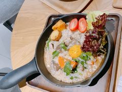 匈牙利牛肉铁锅炖饭-奎克咖啡Cuiqu(晶品店)