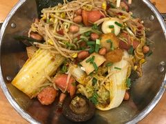 -华中科技大学东三学生食堂