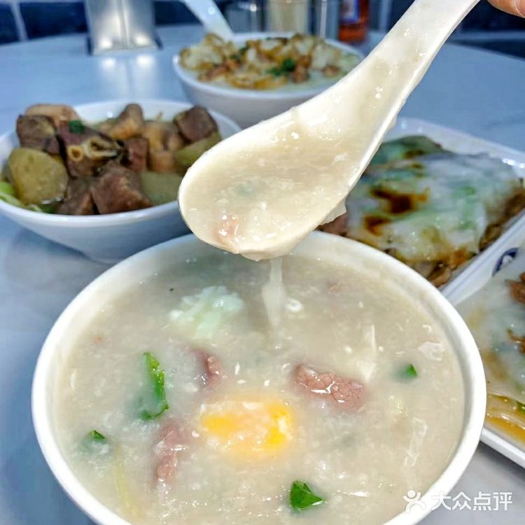 老广州从小吃到大的情怀老店  银记肠粉