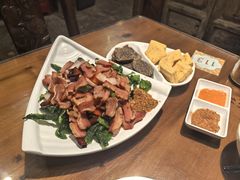 -88号小吃店·经典云南菜·地道纳西美食