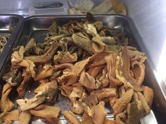 -金鼎雪山牦牛杂火锅(理县总店)