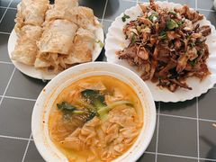 -知一馨香熏肉大饼(抚顺石化大学店)