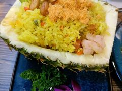 泰式凤梨菠萝炒饭-Hi YOU你的饭局泰餐厅(雍和宫店)
