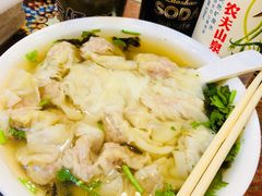 -老谢野馄饨(延安路店)