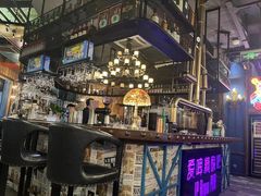 -爱啤精酿·民谣酒馆(滨江店)