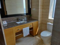 -海创大连科技交流中心(海事大学地铁站店)