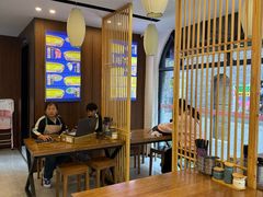 -桥香园云南过桥米线(红龙井店)