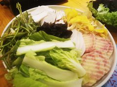 -民食香·腊排骨野生菌美食(木府店)