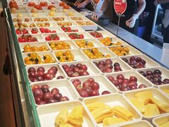 -涨巢·潮玩水疗局