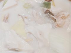 -滇香肴·云南菜蒸汽石锅鱼(云南北路店)