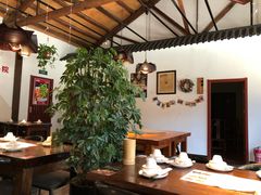 -东家小院金汤酸菜鱼(南阳路店)