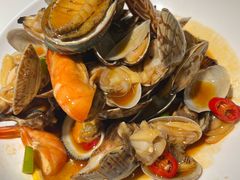 -赶海部落海鲜城(海阳路店)