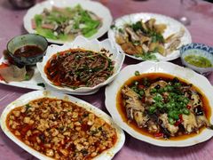 脑花豆腐-洪霞餐馆