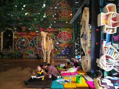 -钟书阁(松江泰晤士小镇店)