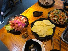 -丹东特色烤肉(学府路一部店)