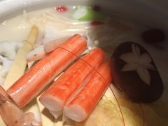 -三人行骨头王火锅(长寿店)