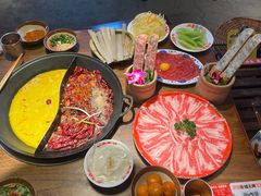 -萍姐火锅·公路夜市(武汉首店)