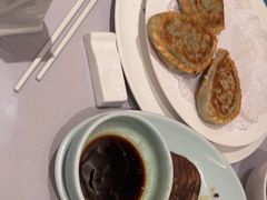 -静之湖湖畔餐厅