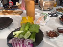 -蚝堡·生蚝海鲜烧烤物种起源•海肠捞饭(刘公岛店)