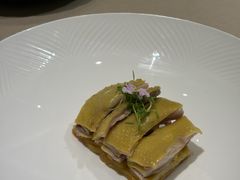 榨菜脆皮咸鸡-皇朝会.经典传统粤菜(外滩店)