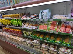 -全家便利店(东直门店)