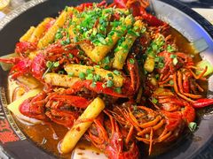 金陵暴走小龙虾-金陵暴走小龙虾·迷踪蟹(凯德MALL店)