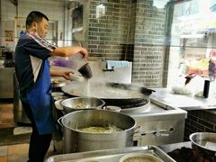 -白家高记肥肠粉(总店)