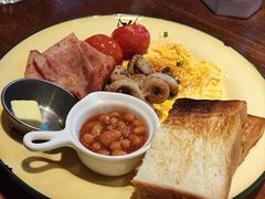 -JINNS锦时 steak&pizza(浸信会礼拜堂旧址店)