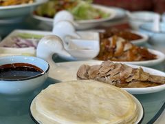 -大鸭梨烤鸭店(金顶街店)