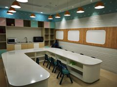 -黄浦乐烁龙鱼宝贝托育园(海潮路校区)