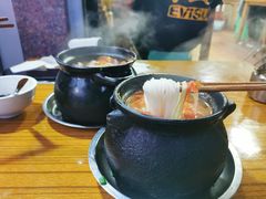-李记特色罐罐米线(重庆中环大厦店)