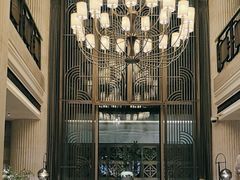 -浅深(世茂滨江精品店)