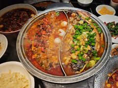 -辣尚瘾·烤鱼·新川菜(交大直营店)