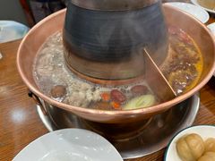 -楼外楼大刀肉传统火锅居(博学路店)