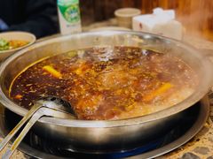 -肖肖酸萝卜鱼火锅(总店)