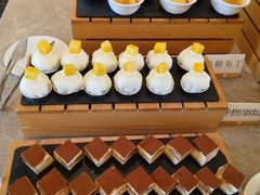 -鲤鱼洲酒店港鲤咖啡厅