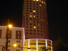 武汉餐馆 140-武汉五月花大酒店(武昌火车站中南路地铁站店)
