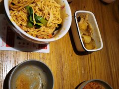 -煜北·西北小馆(曲阳路店)