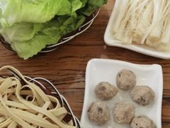 -鱼众不同·鸡公煲·烤全鱼(国顺路店)