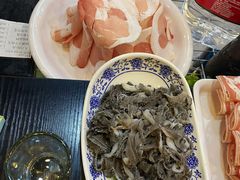 -楼外楼大刀肉传统火锅居(幸福街店)