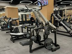 -Z&B Fitness Studio·Gym(前滩L+PLAZA店)
