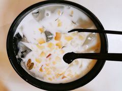 椰奶清补凉-志龙皇冠吃货椰子铺