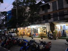 -宁曼路