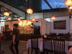 -Lanterns Vietnamese Restaurant
