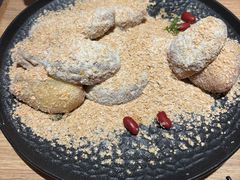 -连鹭海鲜·海肠捞饭·海胆饭(星海店)