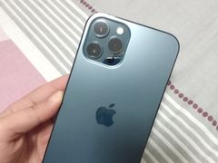 -Apple零售店(新街口店)