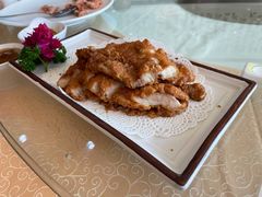 大鹏炸猪肉-鹏城人家海鲜酒家·23年老字号(较场尾店)