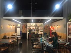 -老谭虾王蟹皇·龙虾·烧烤(蝴蝶湾店)