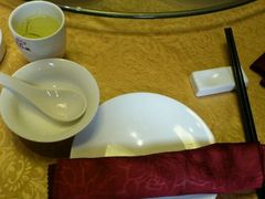 餐具-金陵一哥龙虾(水木秦淮店)