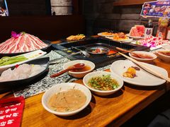 -老牌坊云南鱼豆花火锅(哈西万达店)